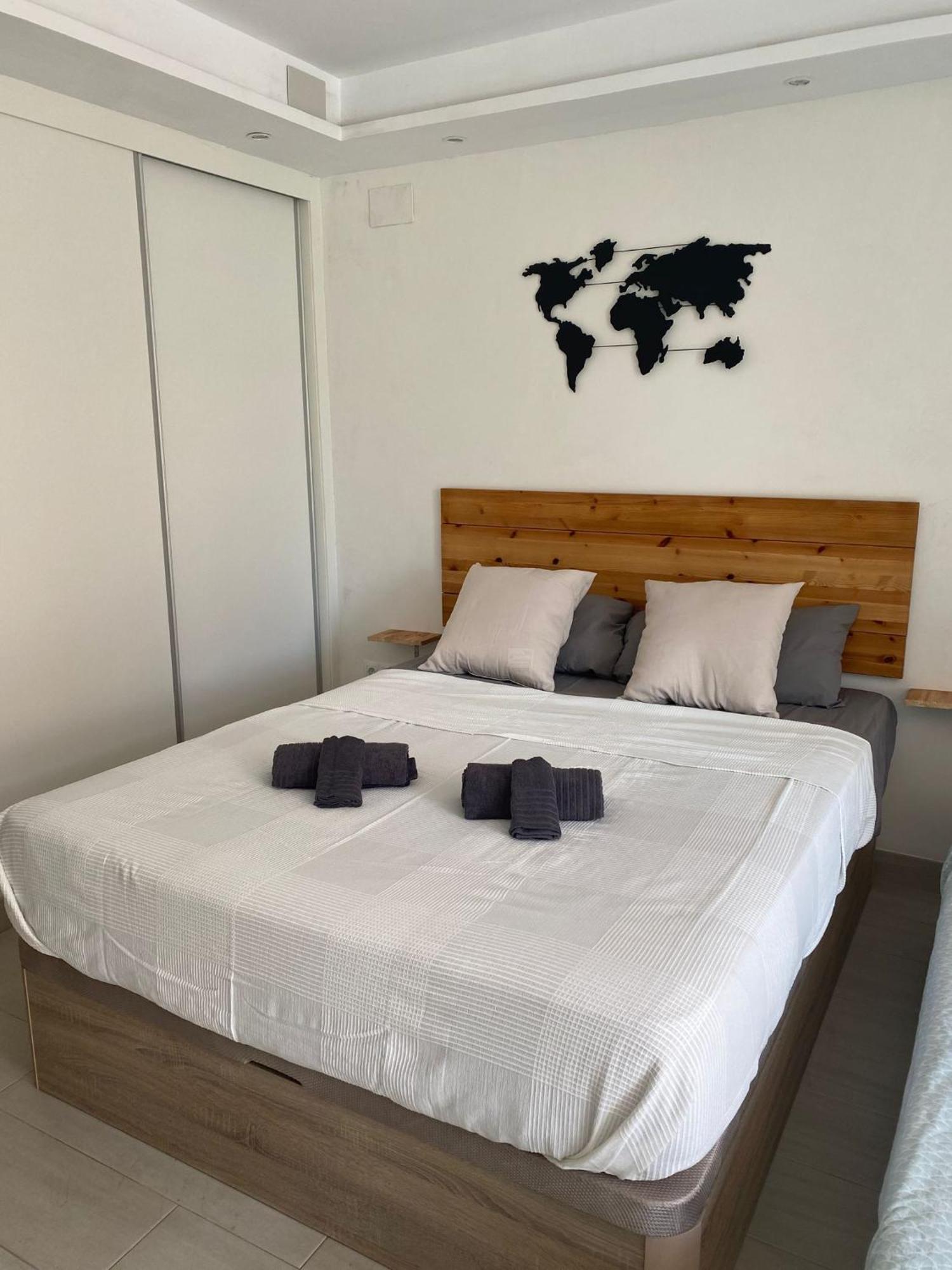Loft Moderno - Vistas Mar Y Montana - Piscinas Apartment Беналмадена Екстериор снимка