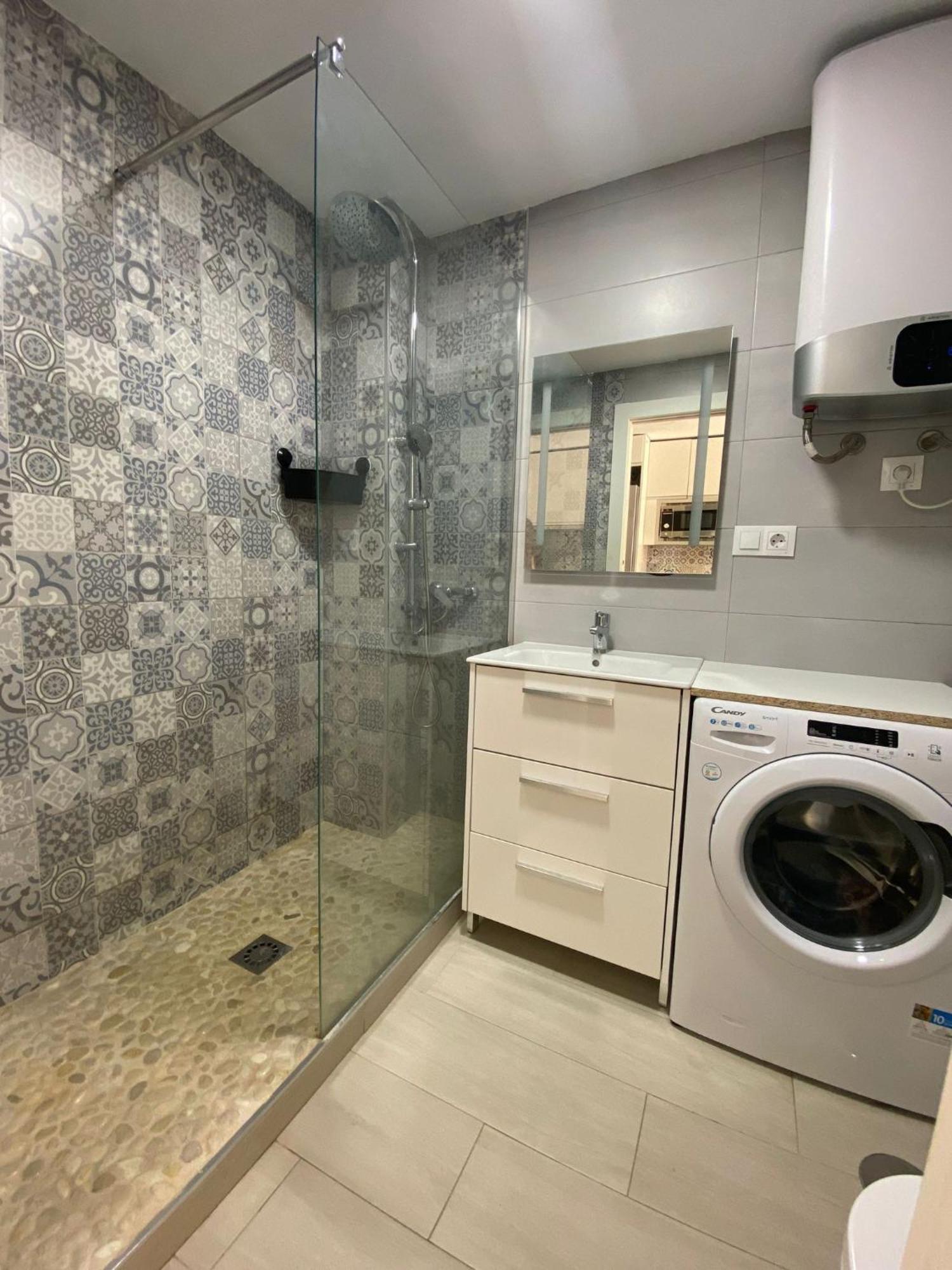 Loft Moderno - Vistas Mar Y Montana - Piscinas Apartment Беналмадена Екстериор снимка